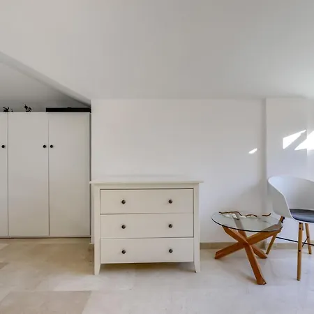 Harmony Apartment