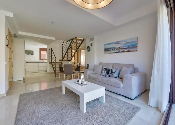 Harmony Бениса